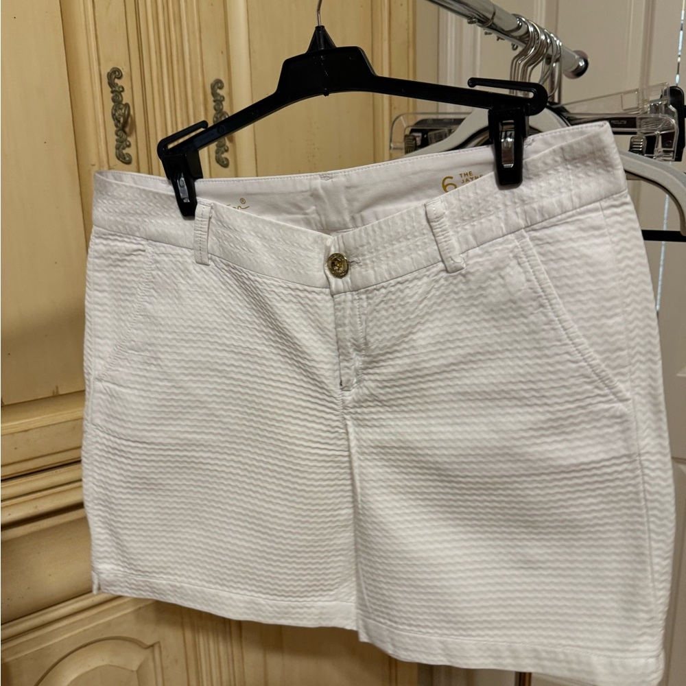 Lilly Pulitzer short